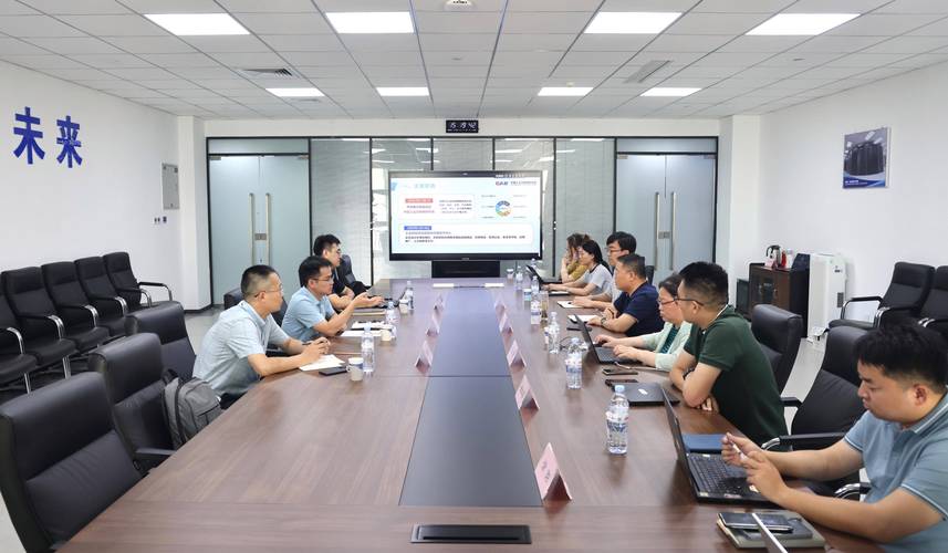 以工业互联网数据建设为引领，打造工业互联网创新发展新高地